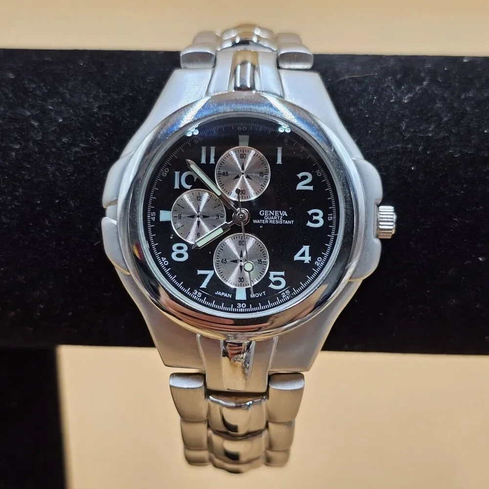 Geneva Quartz Water Resistant Silver Tone Mens Watch Luminous Hands New Battery